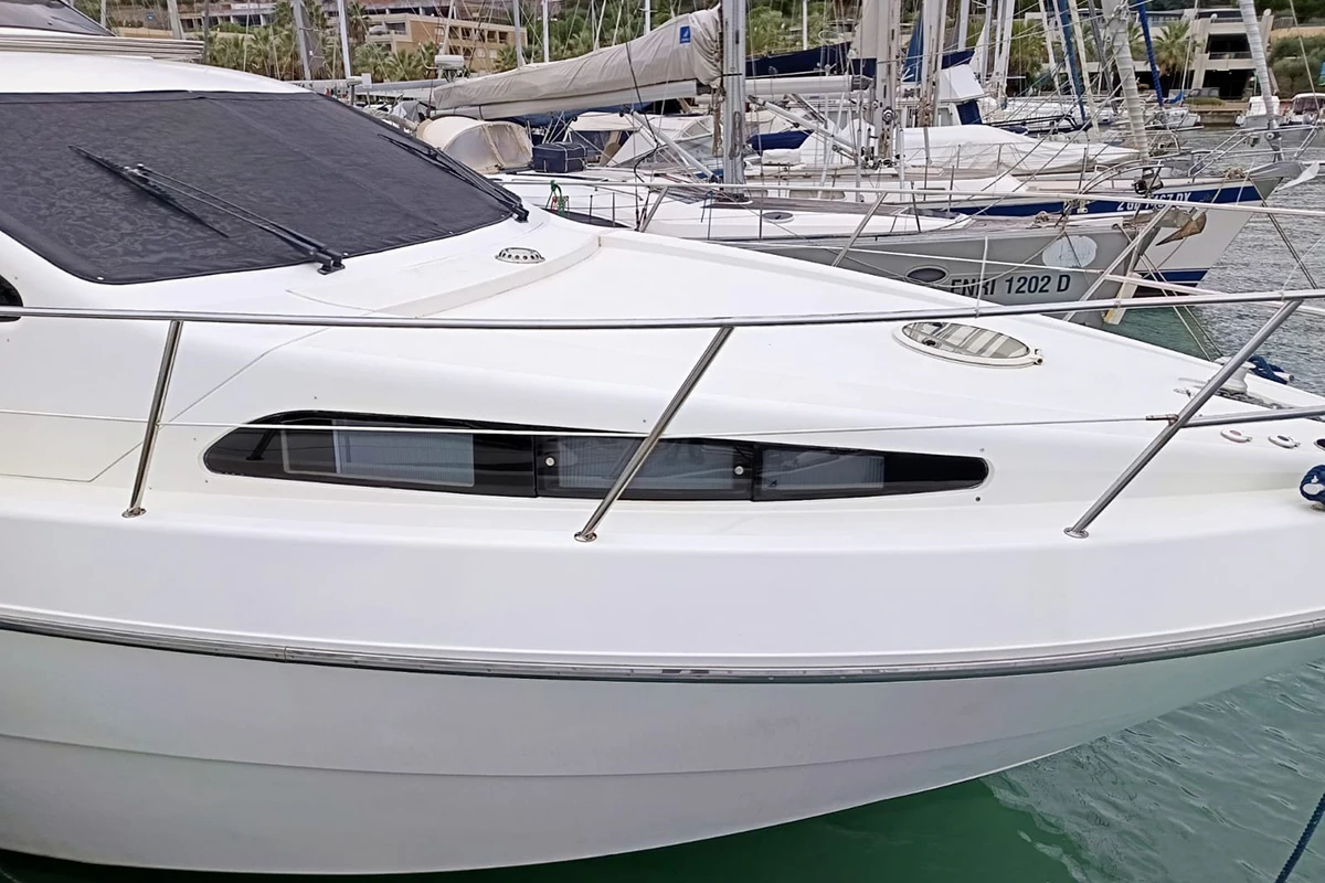 Azimut 46